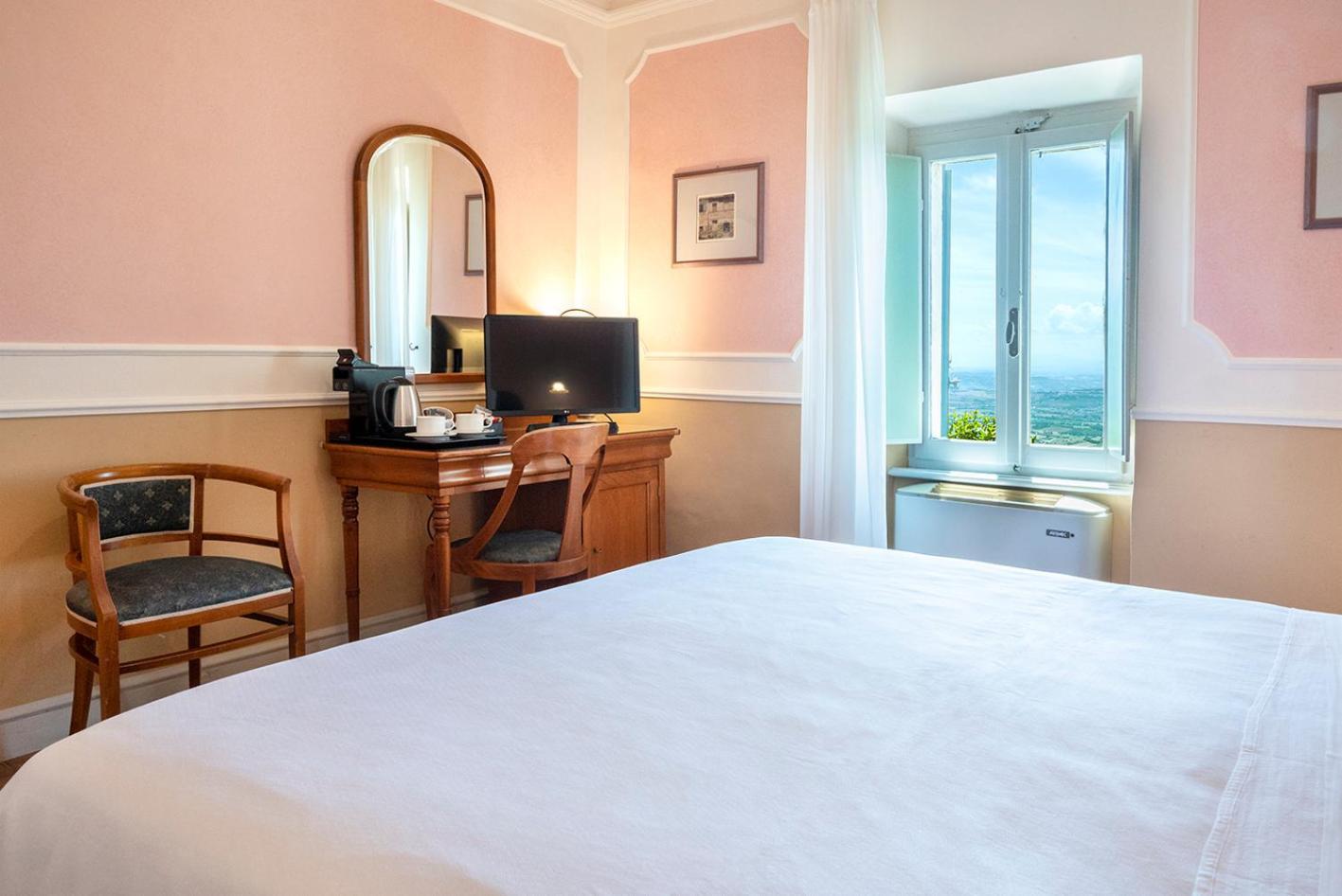 Hotel Monteconero 3*